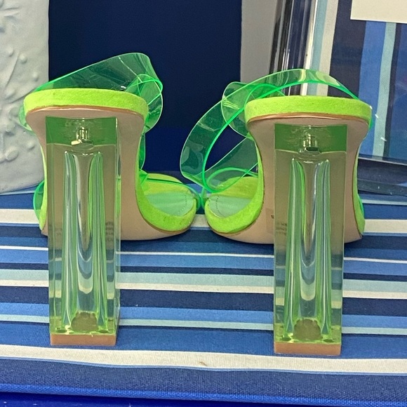 Fashion nova neon green clear transparent ankle strap square heel sandals Sz 10 - Picture 15 of 16